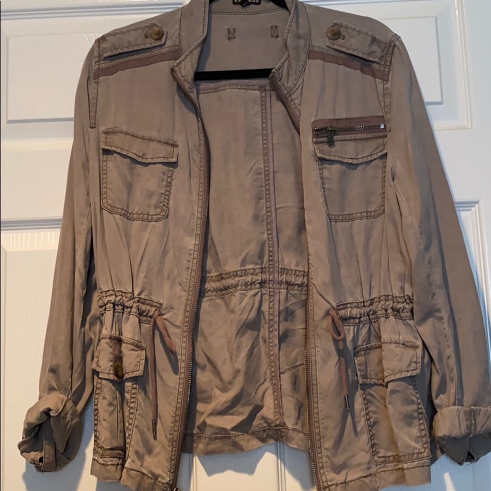 Express lightweight jacket